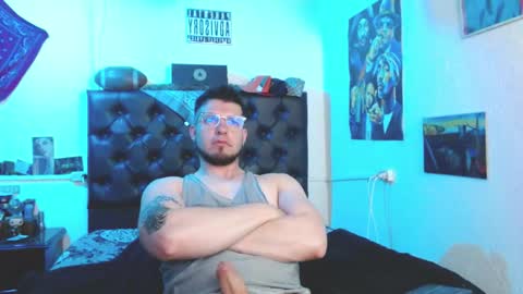 Snapshot of brad_hot_boy chatting on November 7, 5:57 pm brad hot boy online show from November 7, 5:57 pm