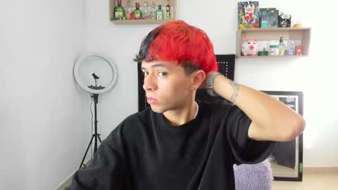 Snapshot of brad_thomson chatting on December 1, 1:05 pm brad_thomson online show from December 1, 1:05 pm