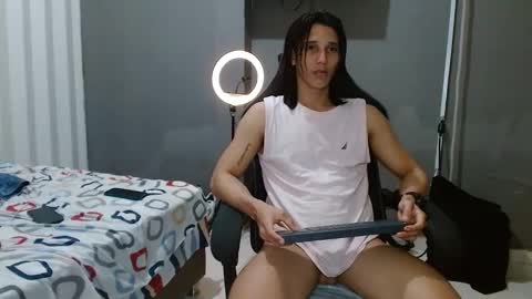 Snapshot of brad_wesley__ chatting on January 26, 8:14 am Brad online show from January 26, 8:14 am