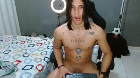 Snapshot of brad_wesley__ chatting on January 28, 6:49 am Brad online show from January 28, 6:49 am