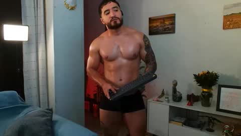 Snapshot of bradley_martinez chatting on October 1, 11:33 pm Bradley Martinez online show from October 1, 11:33 pm