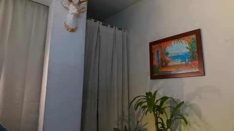 Snapshot of bradley_martinez chatting on February 24, 11:03 pm Bradley Martinez online show from February 24, 11:03 pm