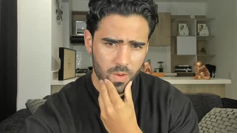 bradleymartin7 online show from January 17, 2:39 am