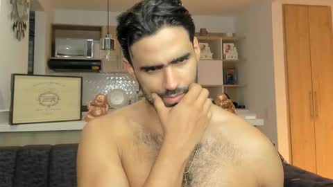 bradleymartin7 online show from October 1, 1:55 am