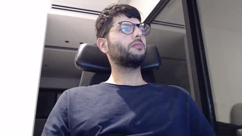 brads online show from December 14, 2:12 am