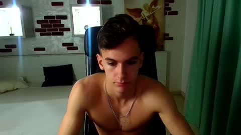 Snapshot of bradyflint chatting on October 16, 4:02 am BradyFlint online show from October 16, 4:02 am