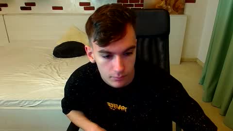 Snapshot of bradyflint chatting on December 1, 5:34 am BradyFlint online show from December 1, 5:34 am