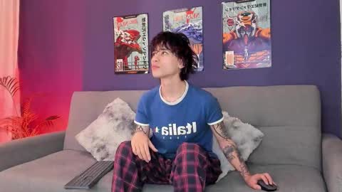 Brand online show from November 30, 6:17 am