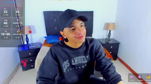 B R A N D online show from December 12, 1:49 pm