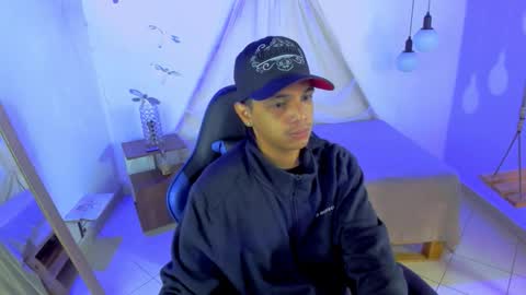 B R A N D online show from January 14, 12:33 pm