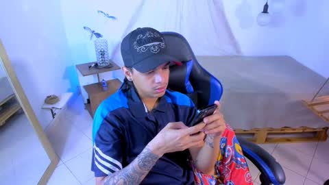 B R A N D online show from March 5, 4:58 pm