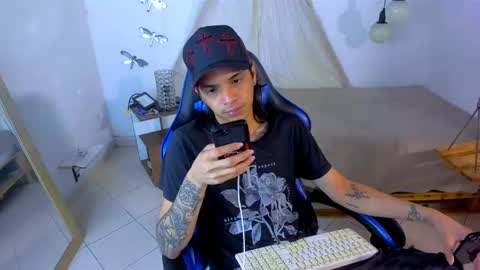 B R A N D online show from April 19, 12:54 am