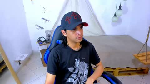 B R A N D online show from April 21, 2:51 am