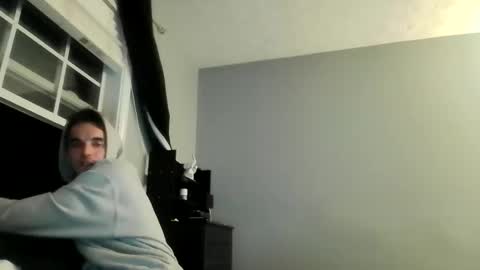 Snapshot of brandon255225 chatting on February 26, 4:33 am brandon255225 online show from February 26, 4:33 am