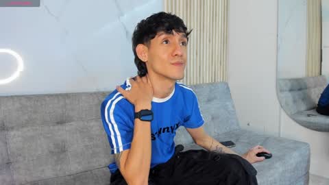 Alejandro Motta online show from December 14, 1:50 am