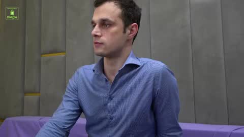 Snapshot of brandonnorriss chatting on December 5, 8:33 pm BRANDON online show from December 5, 8:33 pm