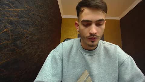 Snapshot of brandontatex chatting on January 11, 3:42 pm BrandonTateX online show from January 11, 3:42 pm