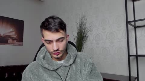 Snapshot of brandontatex chatting on January 16, 3:56 pm BrandonTateX online show from January 16, 3:56 pm