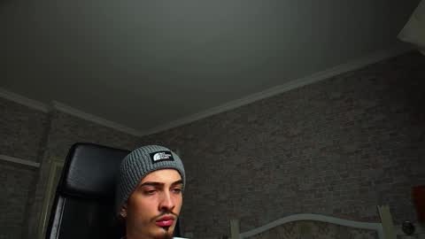 Snapshot of brandontatex chatting on January 31, 4:27 pm BrandonTateX online show from January 31, 4:27 pm