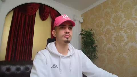 Snapshot of brandontatex chatting on February 13, 1:05 pm BrandonTateX online show from February 13, 1:05 pm