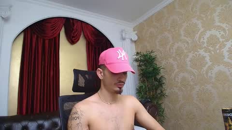 Snapshot of brandontatex chatting on February 13, 4:07 pm BrandonTateX online show from February 13, 4:07 pm