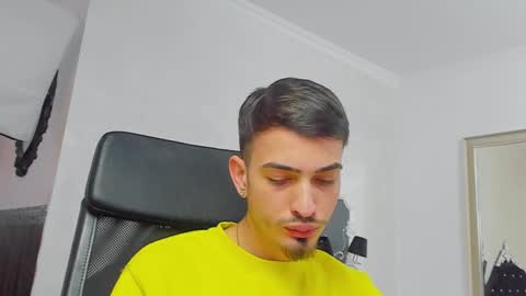 Snapshot of brandontatex chatting on February 18, 12:17 pm BrandonTateX online show from February 18, 12:17 pm