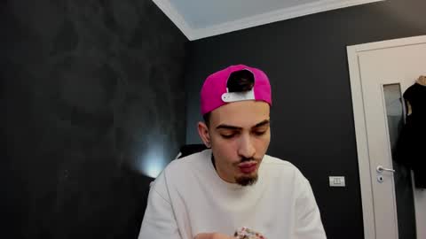 Snapshot of brandontatex chatting on March 4, 3:37 pm BrandonTateX online show from March 4, 3:37 pm