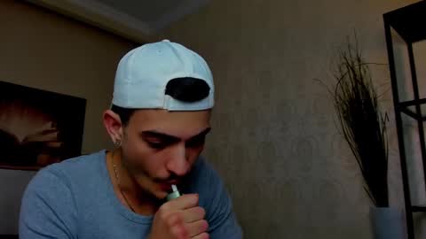 Snapshot of brandontatex chatting on March 12, 12:47 pm BrandonTateX online show from March 12, 12:47 pm