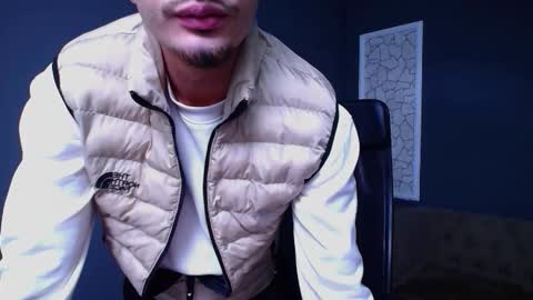 Snapshot of brandontatex chatting on September 29, 10:42 am BrandonTateX online show from September 29, 10:42 am