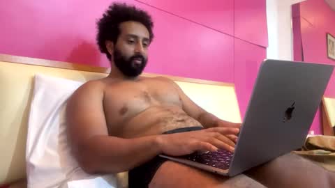 Daddy online show from March 6, 3:35 pm