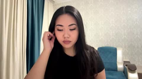 Snapshot of brandysveum chatting on October 16, 3:13 pm Aypril   online show from October 16, 3:13 pm