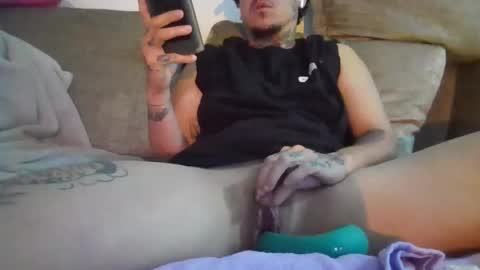 Snapshot of brasiliantboy chatting on October 29, 3:42 am brasiliantboy online show from October 29, 3:42 am