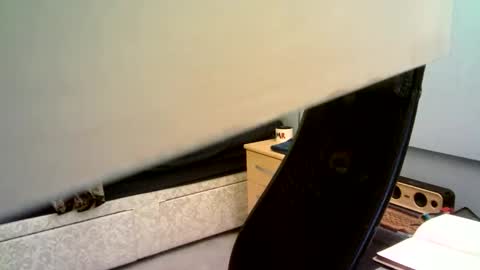 Bratdownunder online show from November 8, 12:00 am