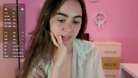 Annie online show from February 24, 6:28 pm