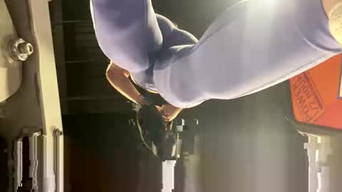 Bratty Fit Girl online show from November 26, 7:37 pm