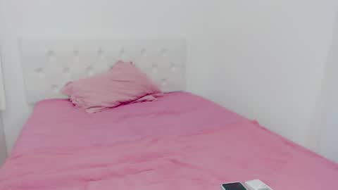 Snapshot of braziliangirl191 chatting on November 11, 1:05 am Alice online show from November 11, 1:05 am