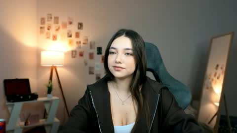 Rachel online show from March 14, 7:52 pm