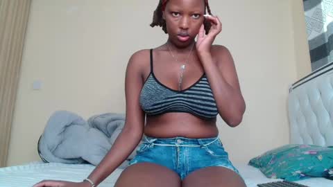 bree_beauty online show from April 15, 8:32 am