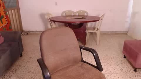 Snapshot of breestaarrs chatting on December 27, 9:06 am Valentina online show from December 27, 9:06 am