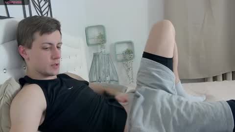 Snapshot of brell_line chatting on February 15, 4:56 pm Brelland online show from February 15, 4:56 pm