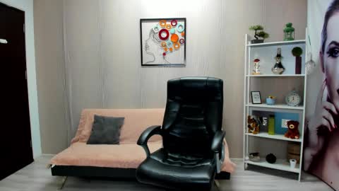 Snapshot of brenda_skye chatting on February 12, 10:46 am Brenda Skye online show from February 12, 10:46 am