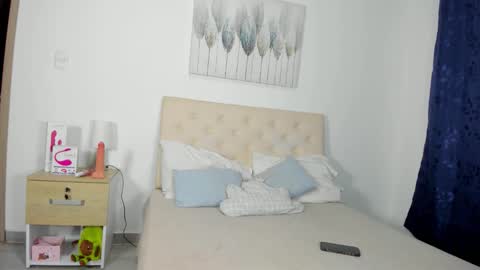 Snapshot of brenda_x_x chatting on September 10, 1:16 am Brenda online show from September 10, 1:16 am