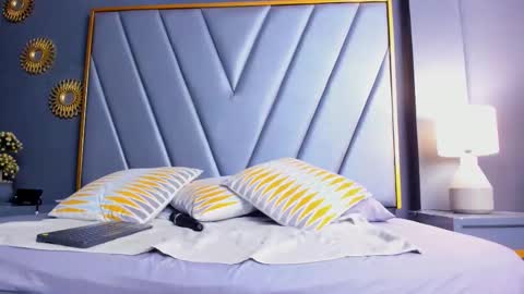 Snapshot of brendaadams_ chatting on September 17, 10:50 am Brenda Time Schedule 0600 - 1400 GMT-5 online show from September 17, 10:50 am