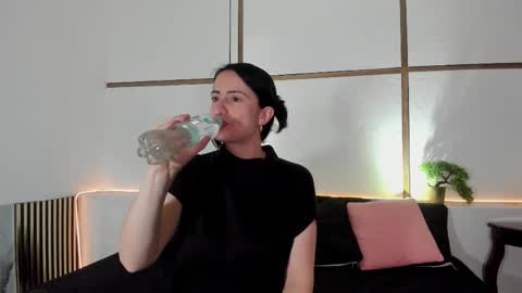 Snapshot of brendacantorel chatting on October 16, 1:01 pm MeganBeaked online show from October 16, 1:01 pm