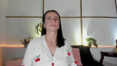 Snapshot of brendacantorel chatting on November 8, 12:49 pm MeganBeaked online show from November 8, 12:49 pm