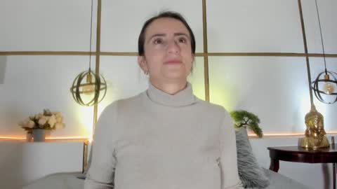 Snapshot of brendacantorel chatting on December 2, 12:21 pm MeganBeaked online show from December 2, 12:21 pm