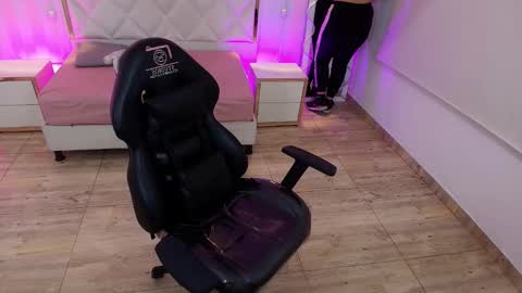 BRENDDA  online show from October 23, 3:28 am