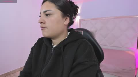 BRENDDA  online show from March 31, 3:08 am