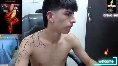 Snapshot of brent18_ chatting on March 7, 8:45 am Esteban online show from March 7, 8:45 am