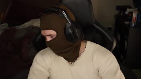 brentonverde online show from November 30, 10:14 pm